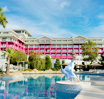 Fashiontv Luxe Resort Anasayfa Slider Card4